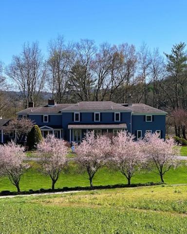 37 Oak Ridge House Acomodação com café da manhã Wellsboro Exterior foto